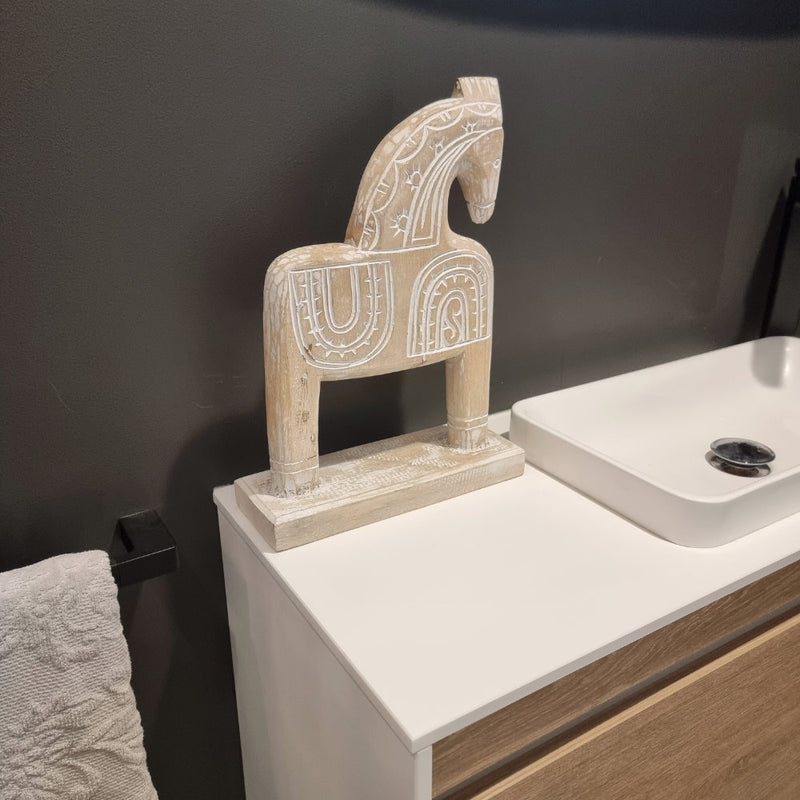 Trojan Horse on Stand White wash (Medium)