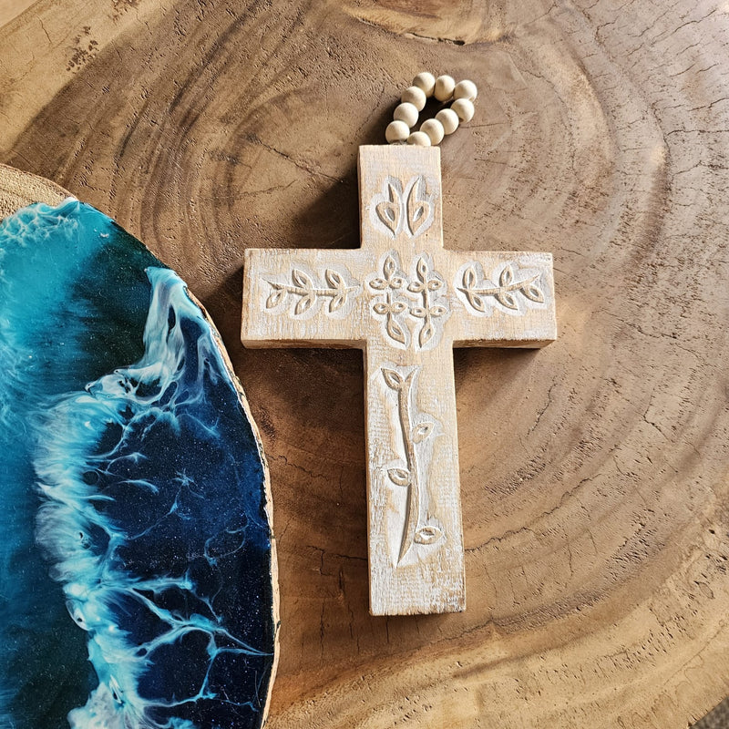 CROSS on wooden beads – Natural